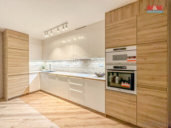 Prodej bytu 3+kk, 101 m², Vratimov, ul. Frýdecká - 5