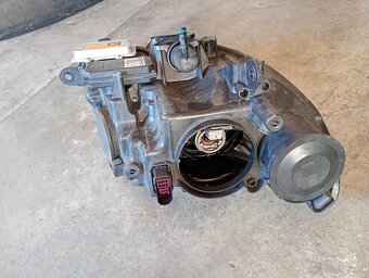 Superb II Bi-xenon L - 5