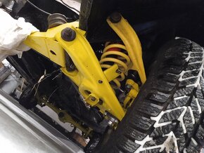 Prodám rozpracovaný projekt Lada 2107 - 5