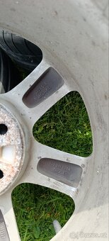 ALU R15 5x100 ET43 s letním pneu 6-7mm - 5