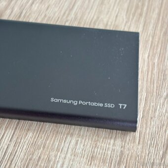 Externí SSD Samsung T7 2 TB - zánovní - 5