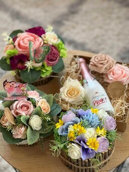 Dekorace květinové věnce flowerboxy - 5
