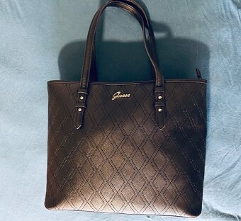 Kabelka Guess - 5
