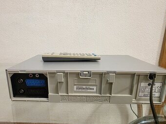 Videorekordér LG LV4981 + dálkový ovladač - 5