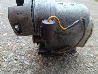 Magnet 6-prodáno - 5