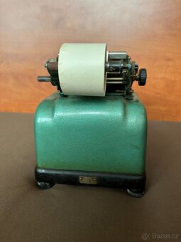 Mechanická sčítačka Underwood - 5