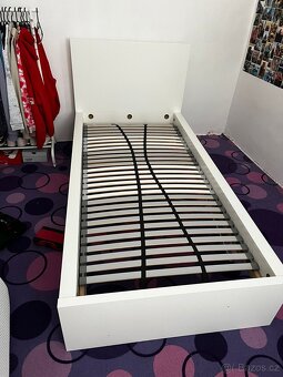 Postel z Ikea 90x200 včetně roštu - 5