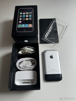 Sbírka iPhone 2G - 4S - 5