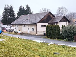 Dům s možností víceúčelového využití, celková plocha 1782 m2 - 5