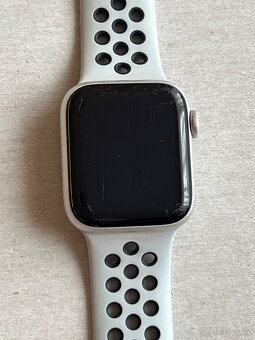 Apple Watch SE 40MM - 5