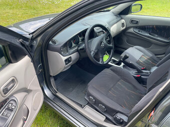 Nissan Almera 1.5 - 5