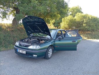 Renault laguna 2.0 rok 95 - 5