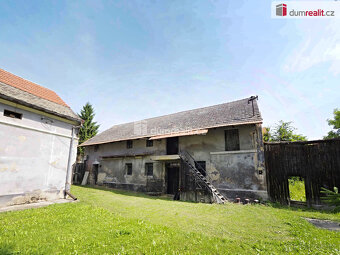prodej bývalé zemědělské usedlosti, Solany - 5