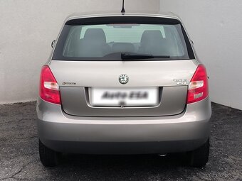 Škoda Fabia II 1.2 HTP ,  44 kW benzín, 2008 - 5