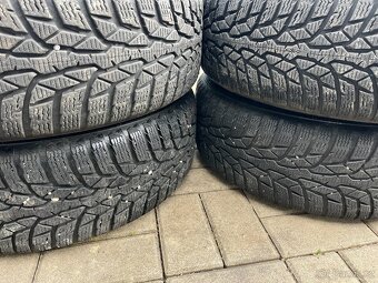 4x plechový disky 5x114 R16, zimní pneu 80% - 5