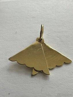 Zlatý přívěsek - 5