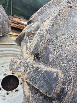 Valtra John deere - 5