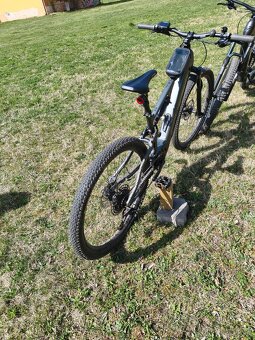 Crussis one full 10.10 a 9.10 - 5