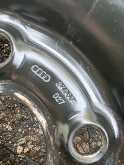 Úzké rezervní kolo Audi Mercedes R19 - 5