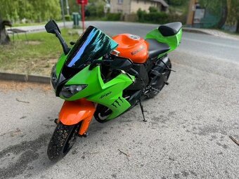 KAWASAKI ZX-10R NINJA 2008 - 5
