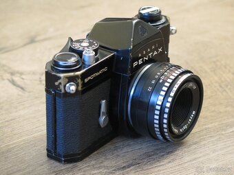 Pentax Asahi Spotmatic SP + Domiplan 50 mm f/2,8 - 5