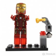 FIGURKY MARVEL AVENGERS 8 KS - 5
