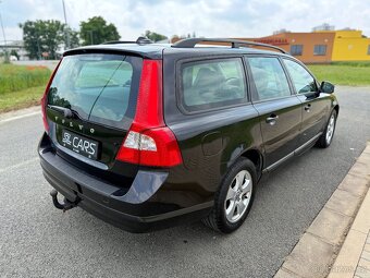 VOLVO V70 2.4 D5 136KW //2008 MOMENTUM MANUAL KŮŽE SERVISKA - 5