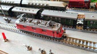 Švýcarská lokomotiva SBB BR 111 78- vel. N - 5