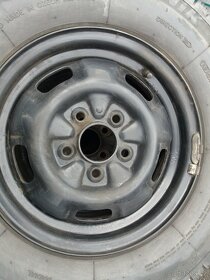 Kola na Hyundai H 100 se zimním pneu - 5