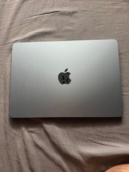 Počítač MacBook - 5