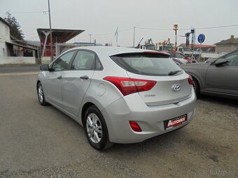 Hyundai i30 1.4 CRDi -66 KW- KLIMA-ALU - 5