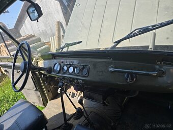 UAZ 69 - 5