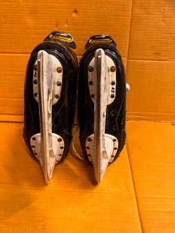 BRUSLE  BAUER BAUER SUPREME ULTRASONIC  vel. 43/8 FIT 3 - 5