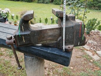 Velký starý historický svěrák - 5