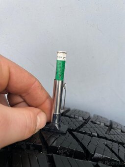 Zimní pneu 215/50R17 - 5