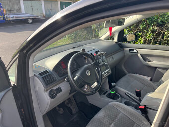 Volkswagen Touran 2.0i 80kW CNG - 5