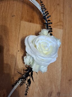 Svatební dekorace na auto - bilocerna - 5