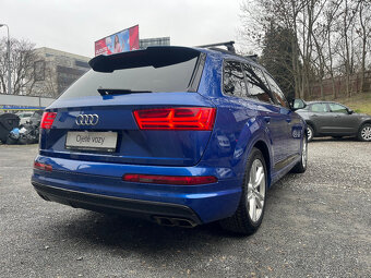 AUDI SQ7  4,0 D V8 320 Kw 7 MÍST PANORAMA - 5