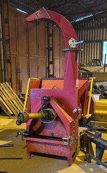 Nesené pracovní stroje za traktor - 5