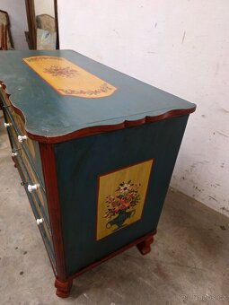 Malovaná komoda - 5
