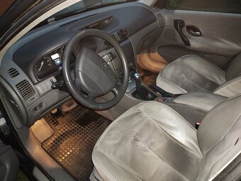 Renault laguna 2 1.8i benzin - 5