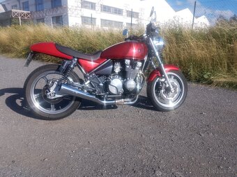 Kawasaki Zephyr 550 - 5