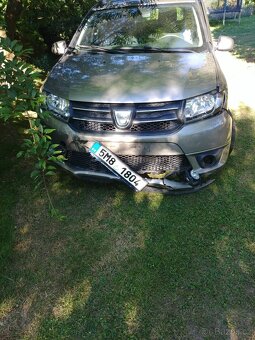 Dacia Logan na náhradní díly - 5