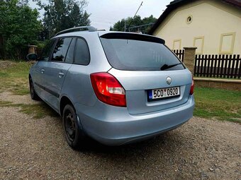 Prodám Škodu Fabia 2 combi Facelift. 1.2.63kw rok výroby 201 - 5