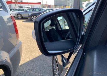 Ford S-MAX 2.0TDCi AUTOMAT 7MÍST KAMERA automat 110 kw - 5