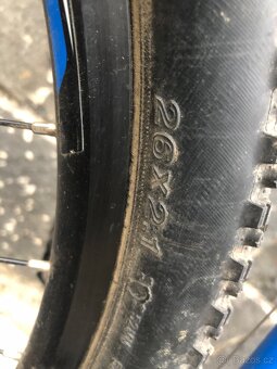 Horské kolo giant - 5