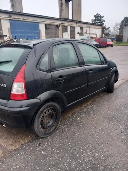 Citroen C3 1.4 Hdi rok 2009 veskere dily - 5