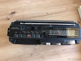 JVC RC 222 - 5