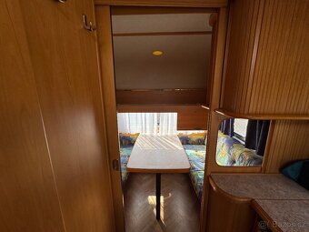 Obytný přívěs, Karavan LMC 490 K - 5