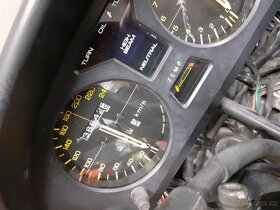 Honda VF500F - 5
